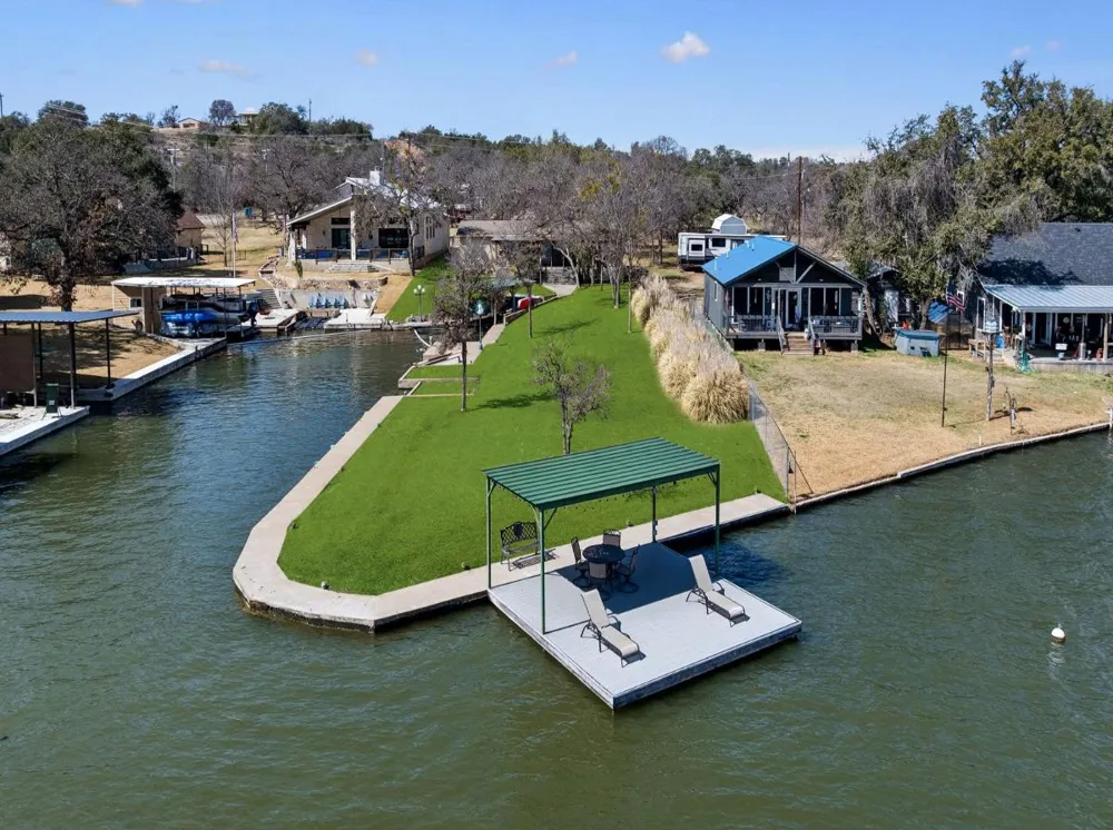 506 Ranch Road 2233 Sunrise Beach Village, TX 78643