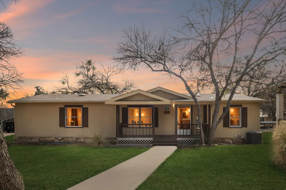 506 Ranch Road 2233 Sunrise Beach Village, TX 78643