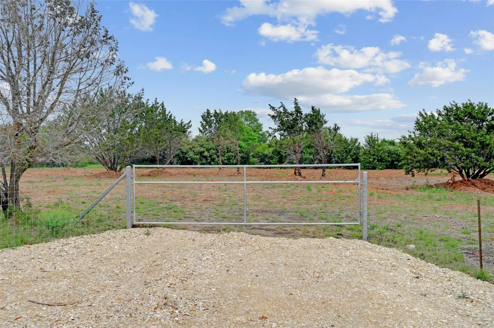 1 Kelley Lane Buda, TX 78610