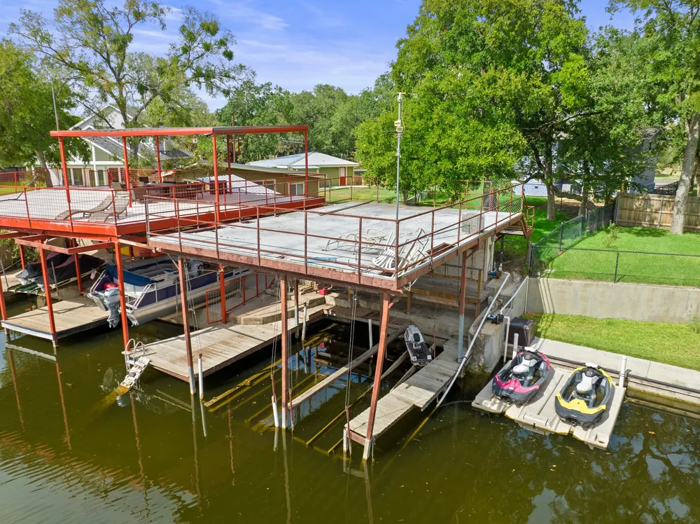 902 Sherwood Forest Drive Granite Shoals, TX 78654