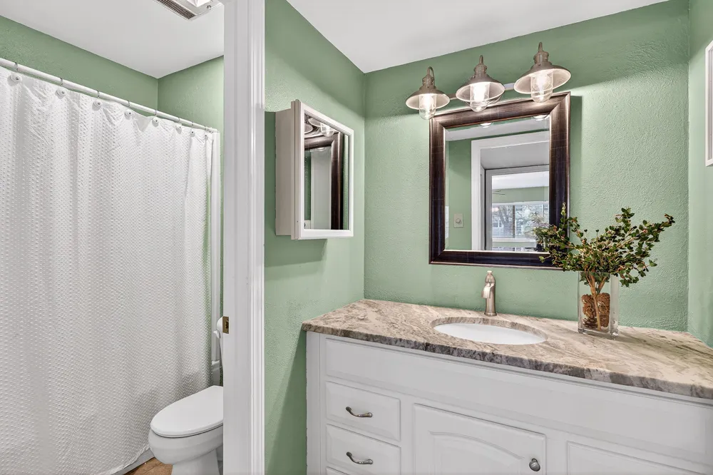 400 Hi There #104 Horseshoe Bay, TX 78657