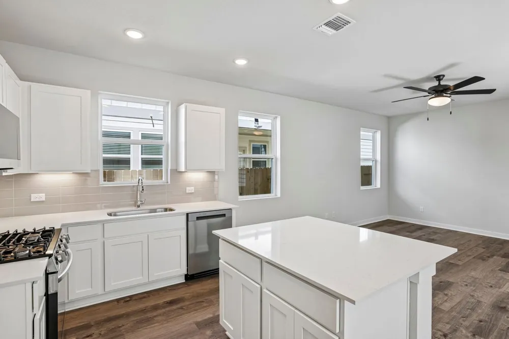 2046 Alice Jay Way Round Rock, TX 78665