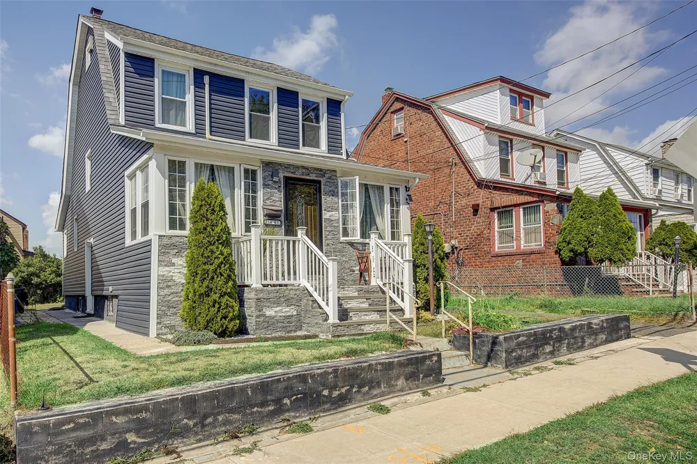 216-07 110th Avenue Queens Village, NY 11429
