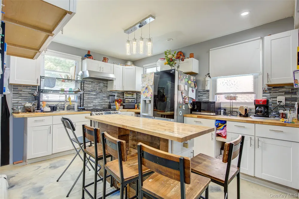216-07 110th Avenue Queens Village, NY 11429