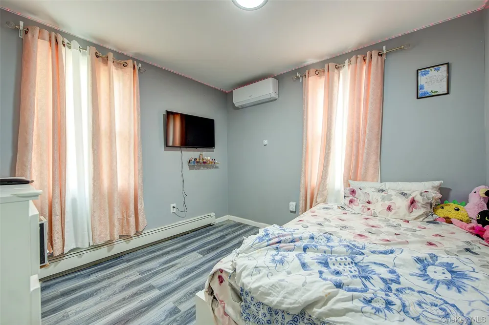 216-07 110th Avenue Queens Village, NY 11429