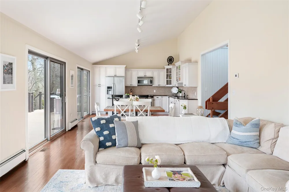 180 S Fairview Avenue Montauk, NY 11954