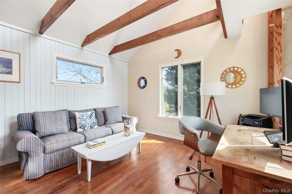 180 S Fairview Avenue Montauk, NY 11954