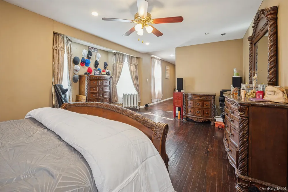 7 The Court New Rochelle, NY 10801