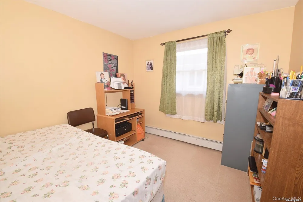 305 S 10th Street New Hyde Park, NY 11040