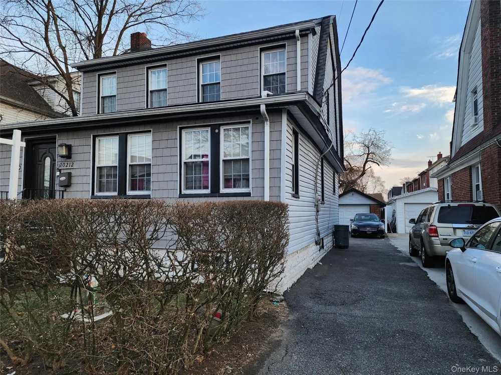 202-12 100th Avenue Hollis, NY 11423