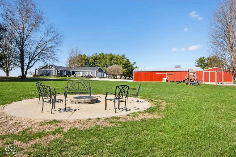 7135 County Road 300 W Lizton, IN 46149
