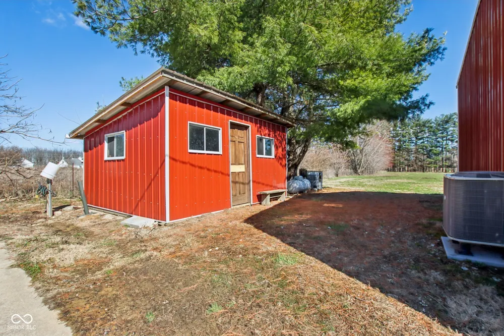 7135 County Road 300 W Lizton, IN 46149