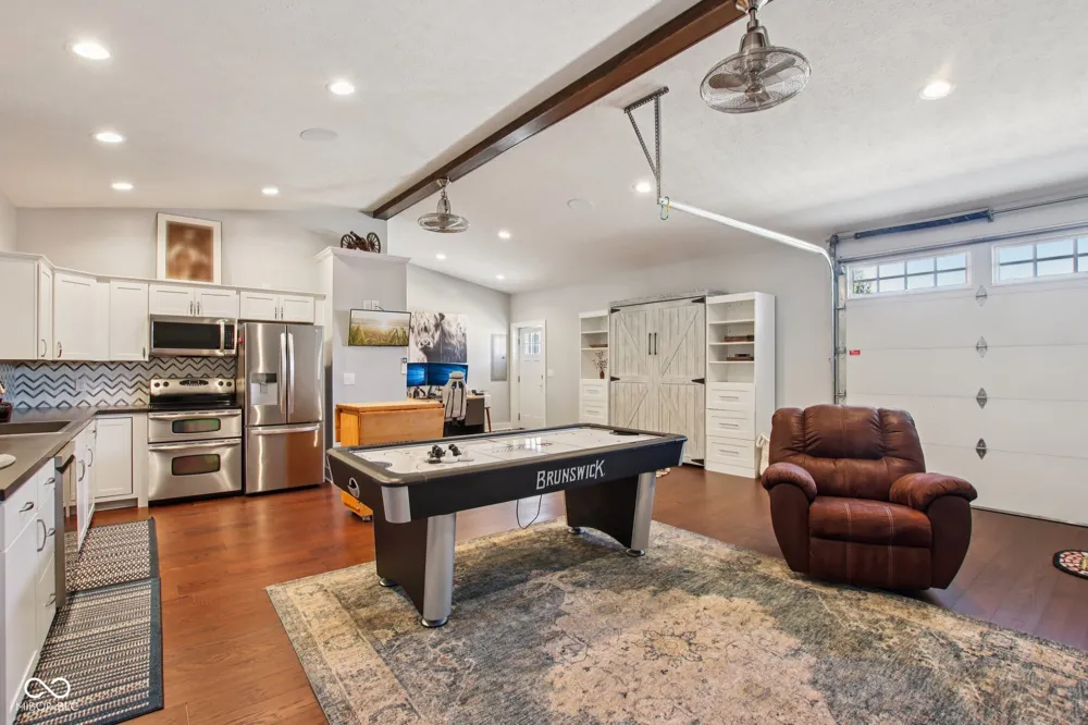 7135 County Road 300 W Lizton, IN 46149