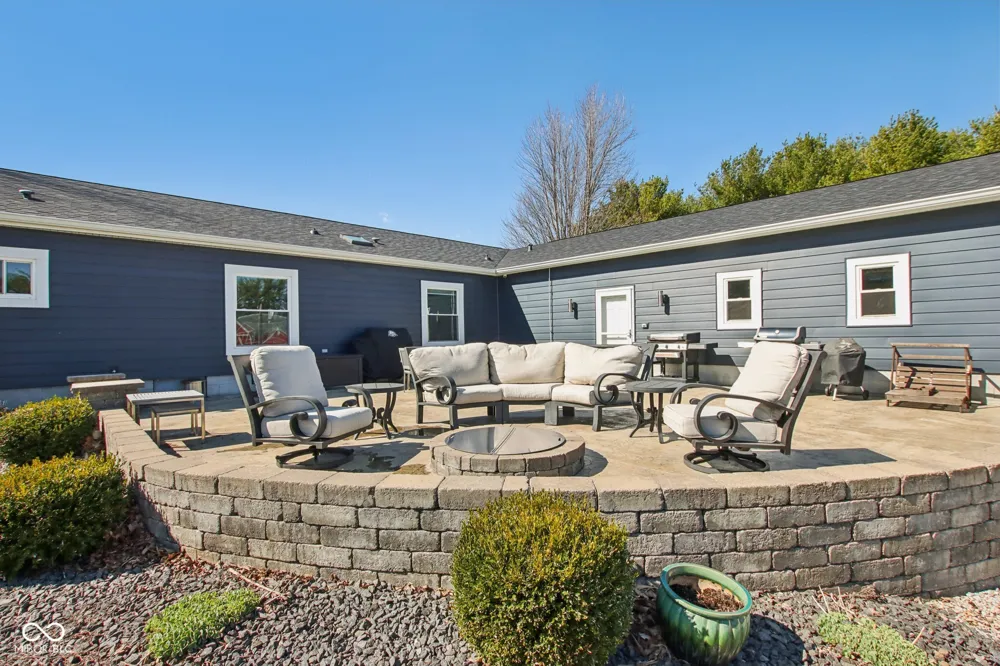 7135 County Road 300 W Lizton, IN 46149