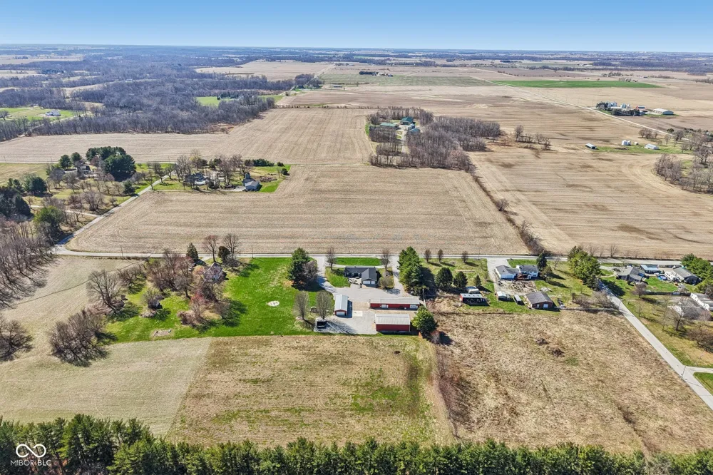 7135 County Road 300 W Lizton, IN 46149