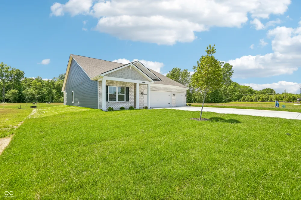 5751 Bancroft Drive Pendleton, IN 46064