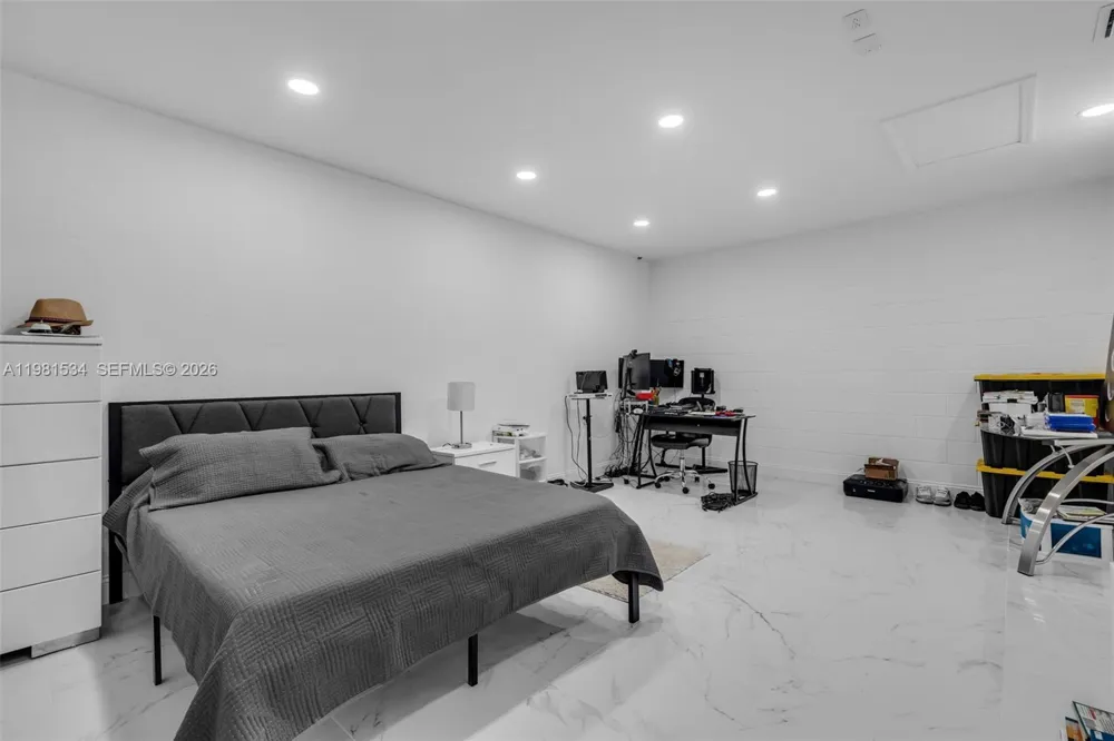 13822 SW 61 Pl Rd ocala, FL 34481