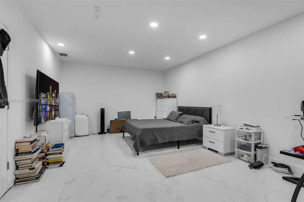 13822 SW 61 Pl Rd ocala, FL 34481