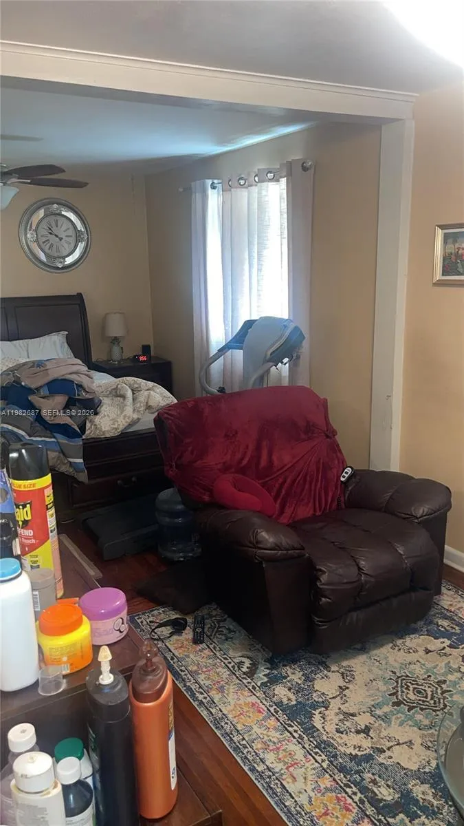5204 REDRAC STREET Jacksonville, FL 32205