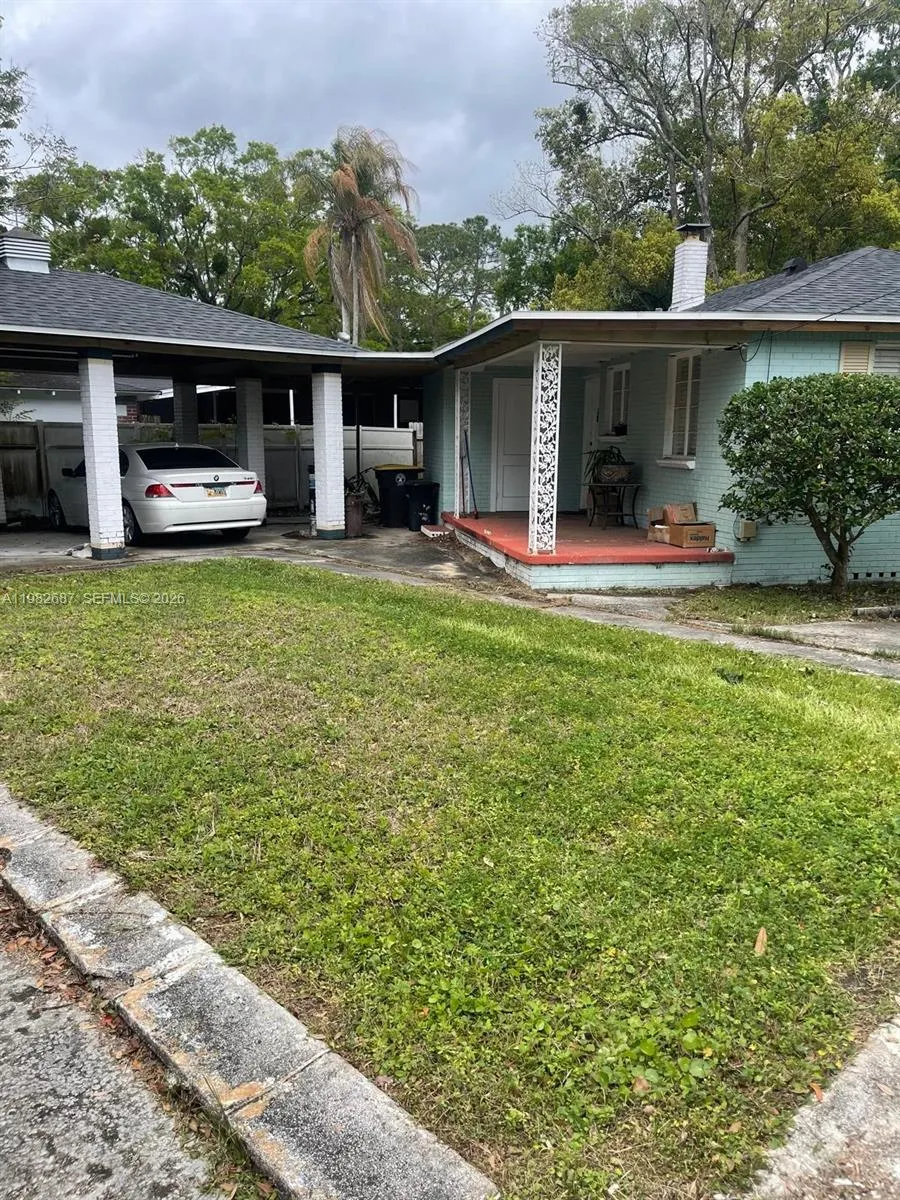 5204 REDRAC STREET Jacksonville, FL 32205