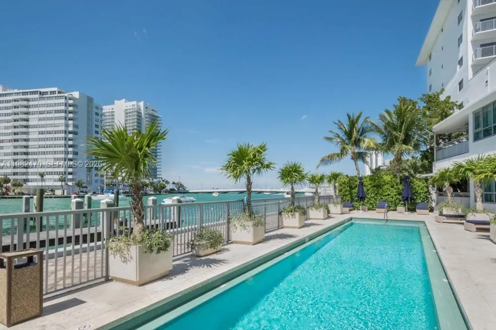 1445 16th St #1101 Miami Beach, FL 33139