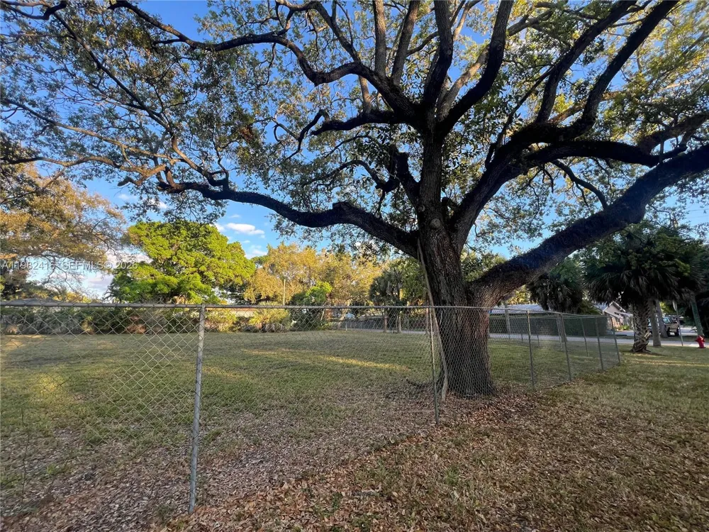 1460 SW 31st Ct Fort Lauderdale, FL 33315