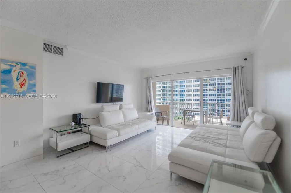 1980 S Ocean Dr #7A Hallandale Beach, FL 33009
