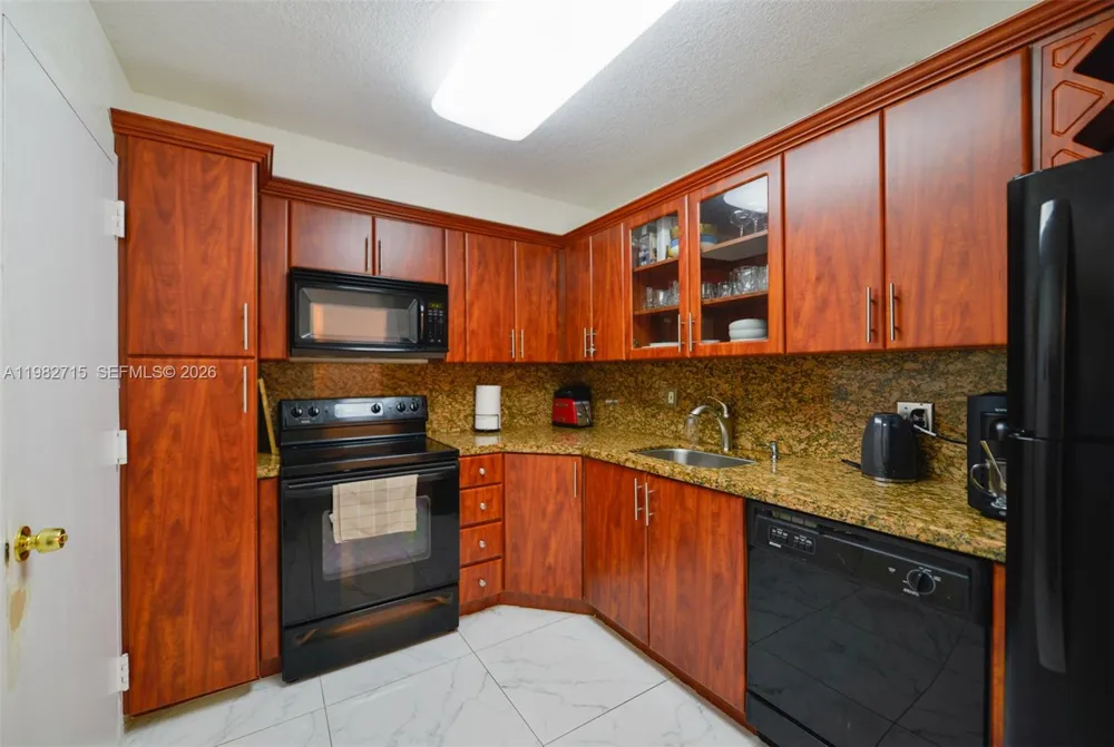 1980 S Ocean Dr #7A Hallandale Beach, FL 33009