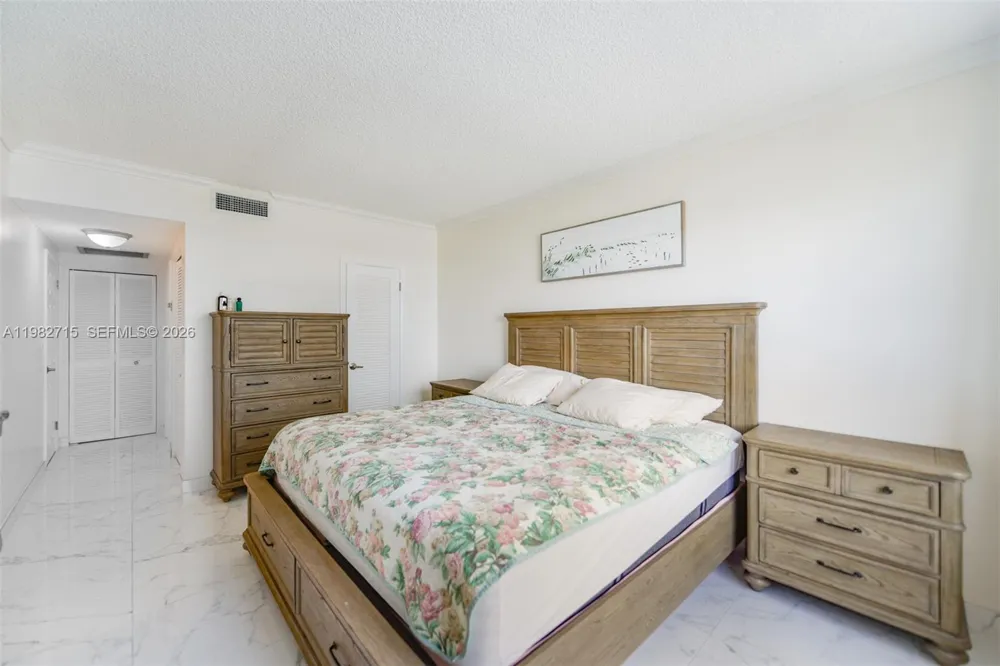 1980 S Ocean Dr #7A Hallandale Beach, FL 33009