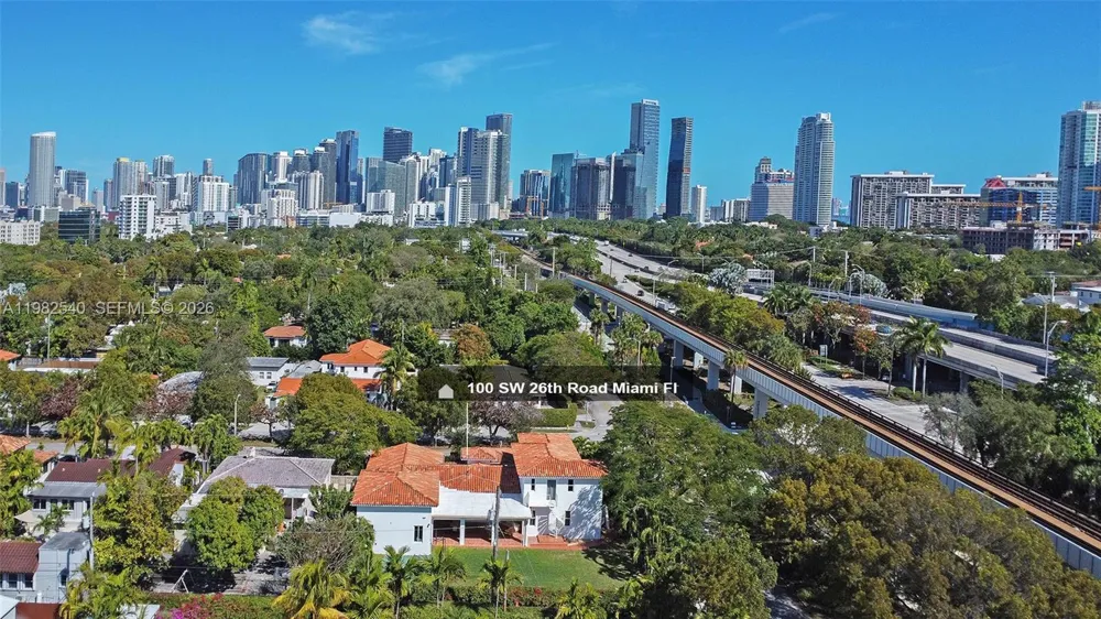 100 SW 26th Rd Miami, FL 33129