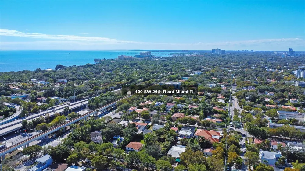 100 SW 26th Rd Miami, FL 33129