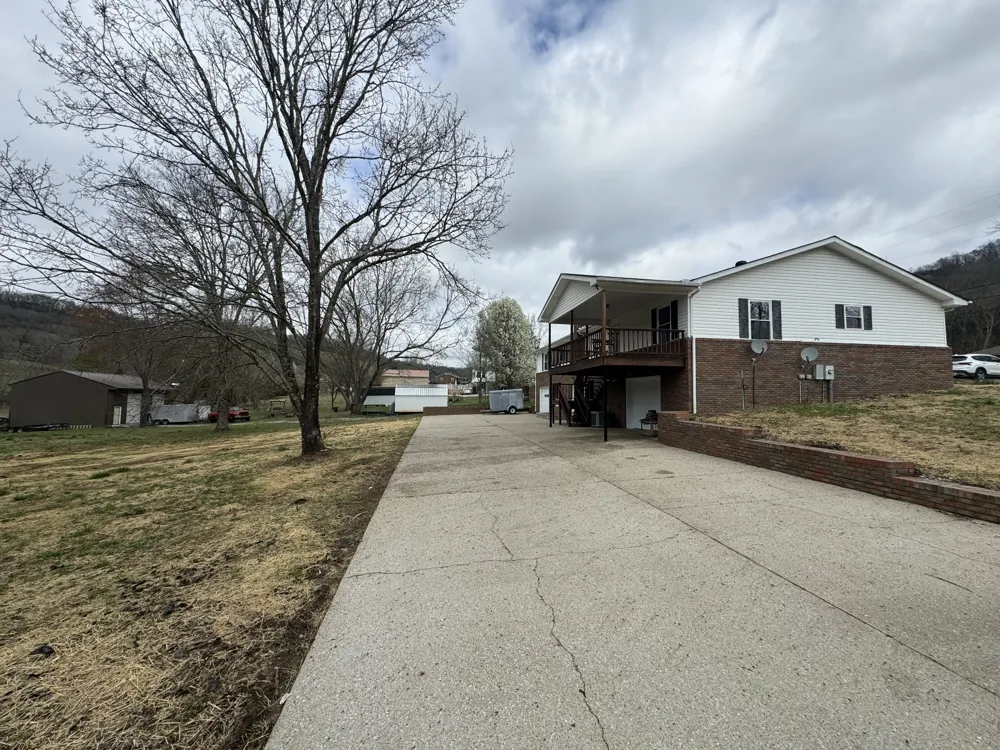 265 Hartsville Pike Carthage, TN 37030