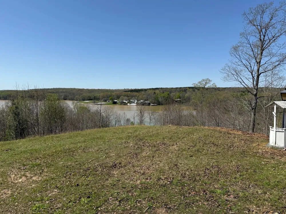 111 Portalatin Pointe Stewart, TN 37175
