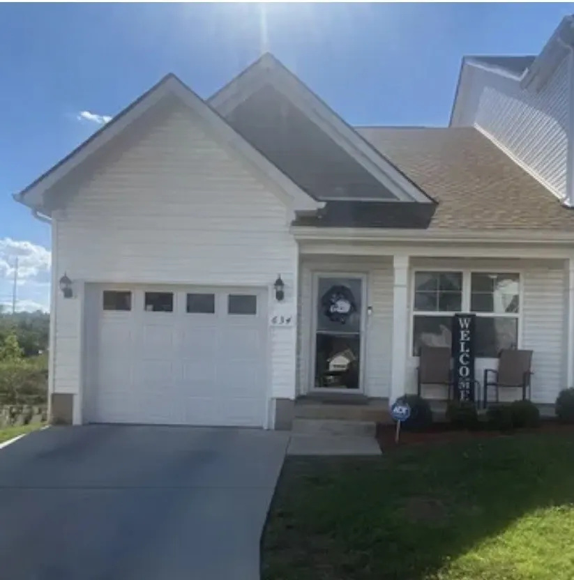 634 Hamilton Crossings Antioch, TN 37013