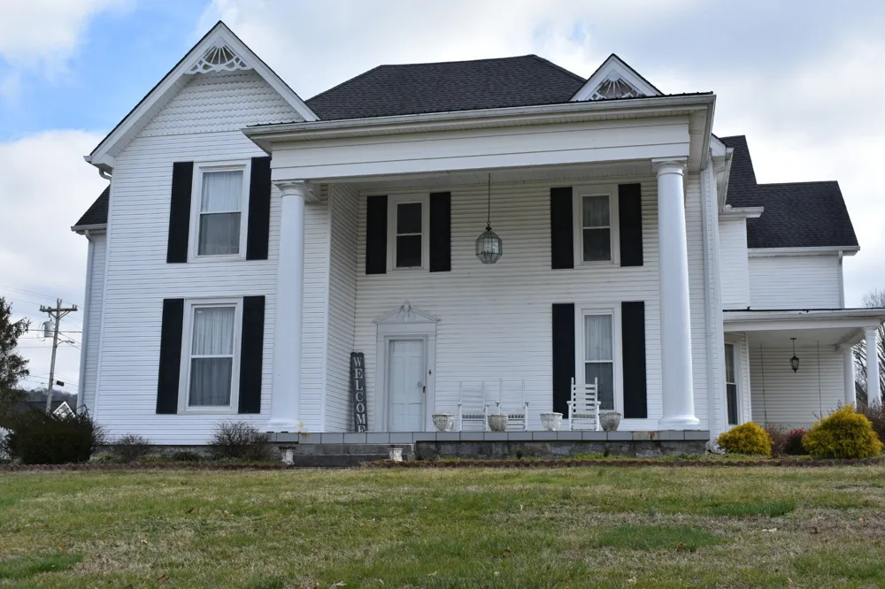 618 Main St Carthage, TN 37030