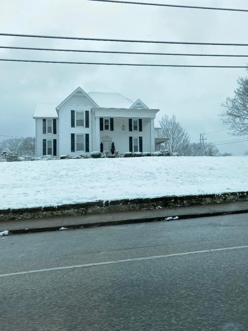 618 Main St Carthage, TN 37030