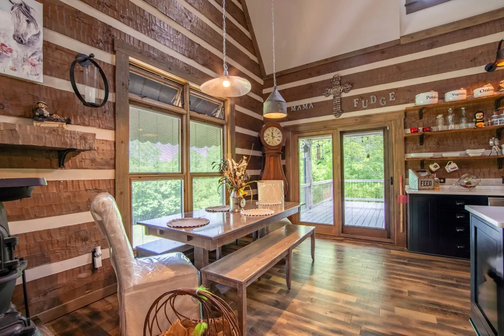 102 Highwater Rd Waverly, TN 37185