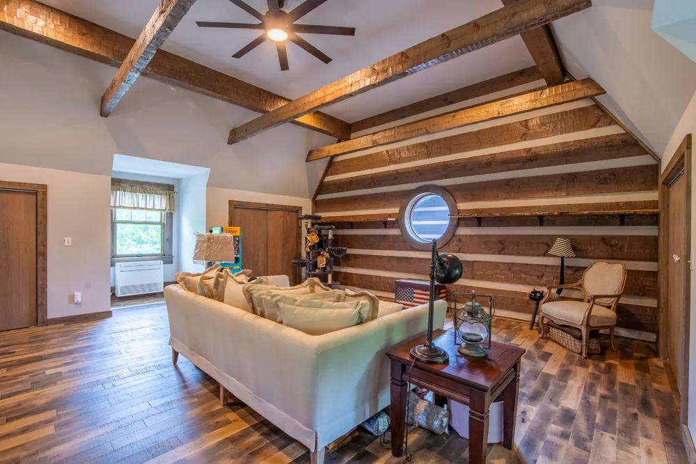 102 Highwater Rd Waverly, TN 37185