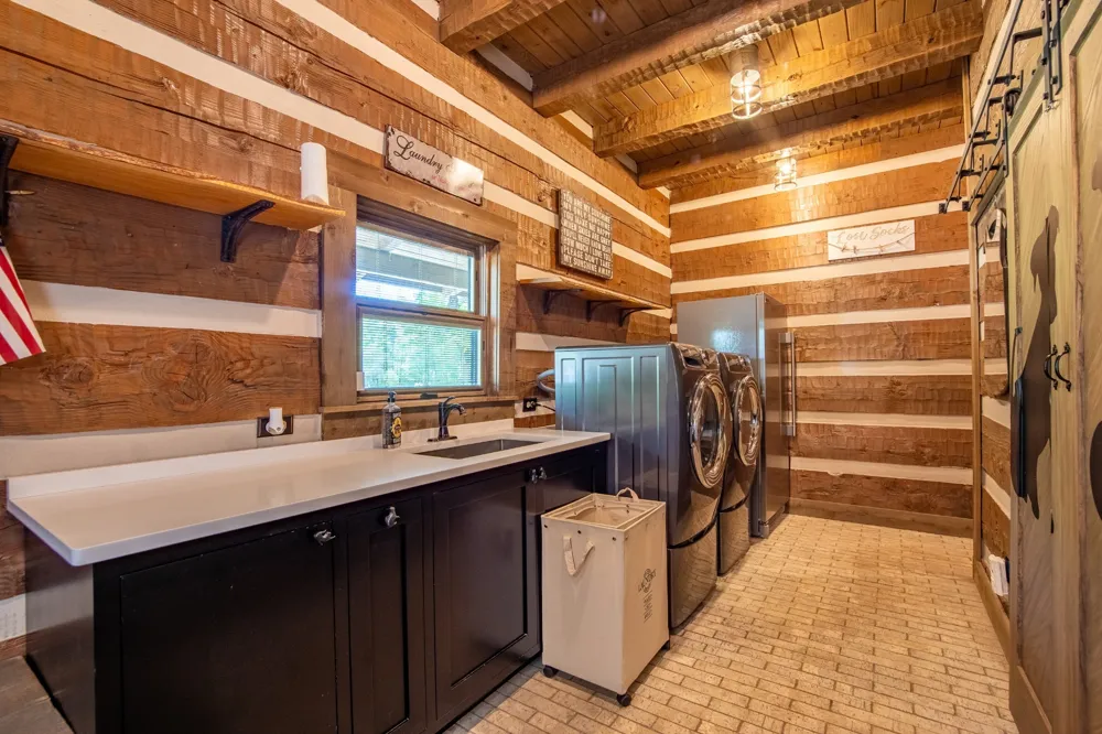 102 Highwater Rd Waverly, TN 37185