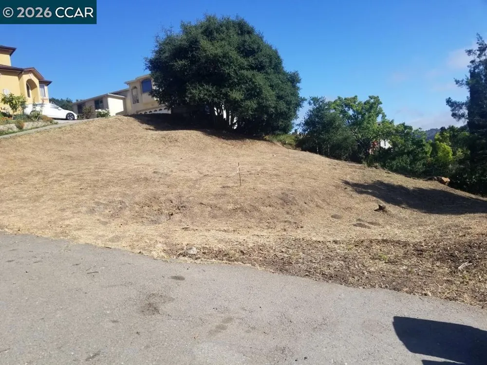 2525 Brandt St Pinole, CA 94564