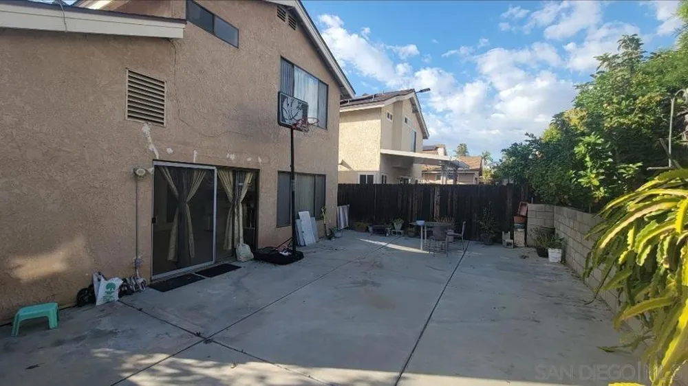 2317 Sherwood Dr Lemon Grove, CA 91945
