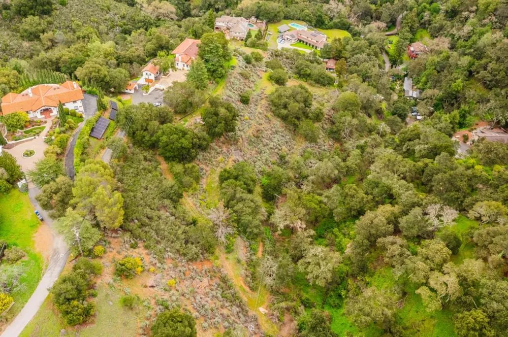 27388 Sherlock Court Los Altos, CA 94022