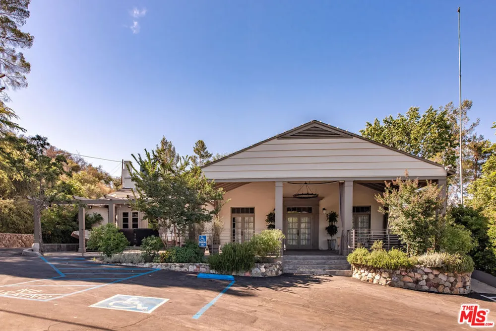29371 Lake Vista Drive Agoura Hills, CA 91301