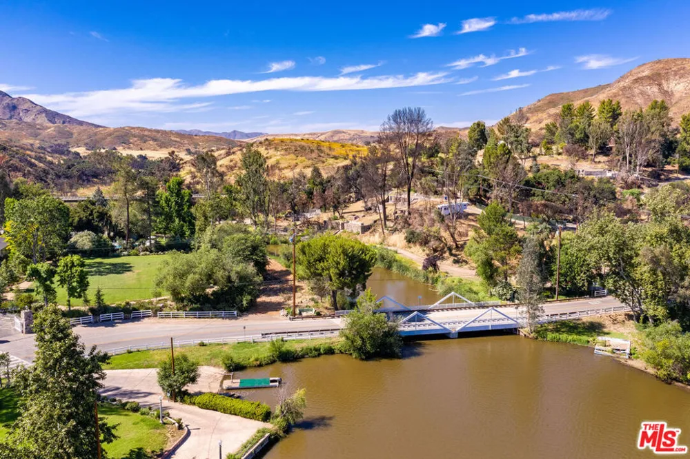 29371 Lake Vista Drive Agoura Hills, CA 91301
