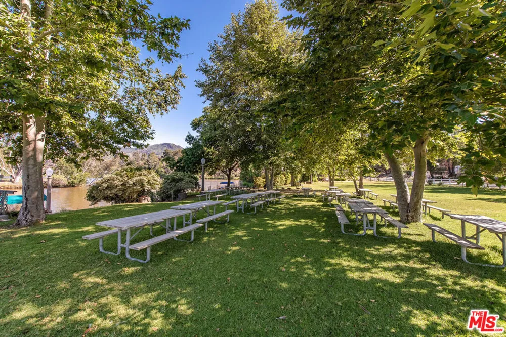29371 Lake Vista Drive Agoura Hills, CA 91301
