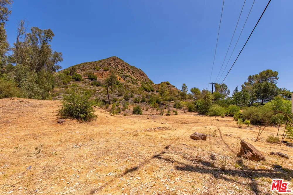 29371 Lake Vista Drive Agoura Hills, CA 91301
