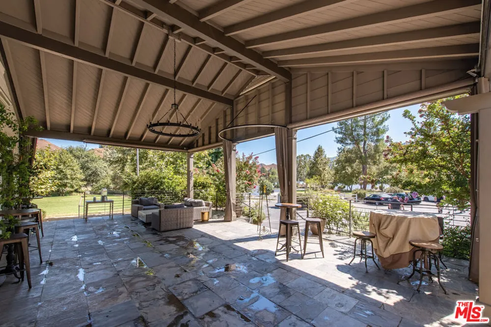 29371 Lake Vista Drive Agoura Hills, CA 91301