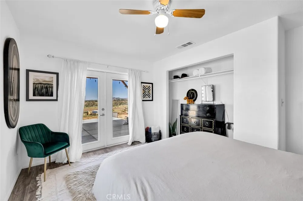 1335 Fortuna Ave Landers, CA 92285
