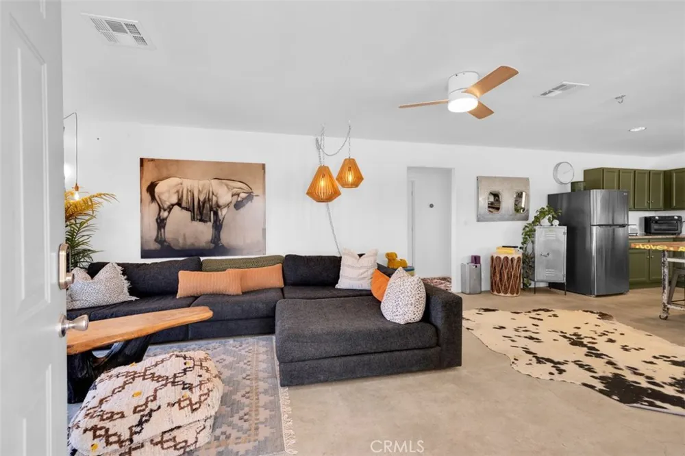 1335 Fortuna Ave Landers, CA 92285