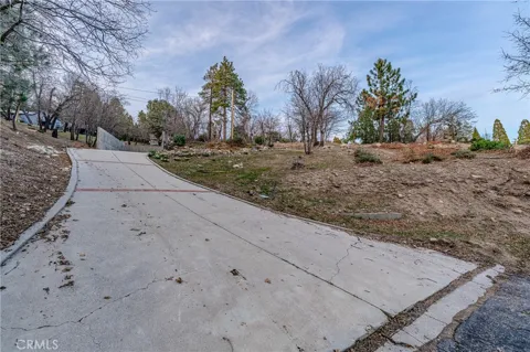 70 Panorama Road